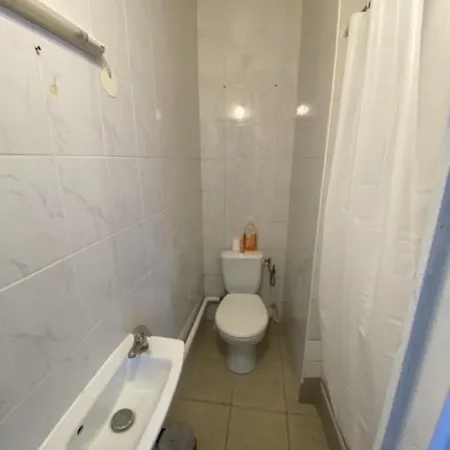 Apartment Charming 1-bed 20 Mins To Paris By Train
